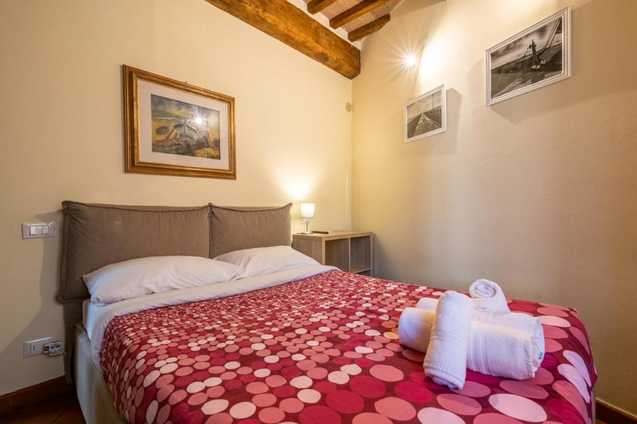 Appartamento La Torre Pendente Pise Extérieur photo